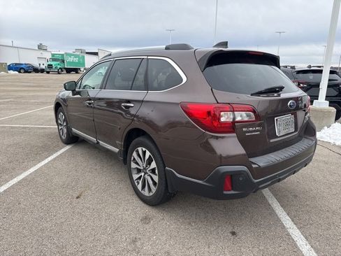 Used 2019 Subaru Outback 3.6R Touring image 13