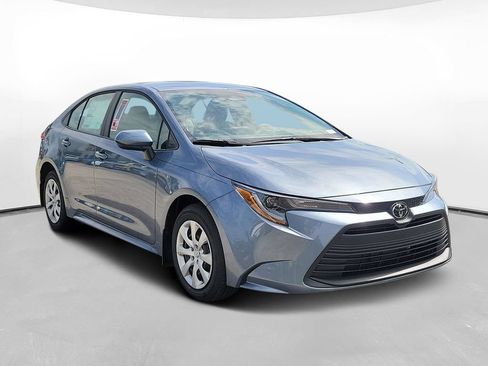 New 2026 Toyota Corolla LE FWD image 3