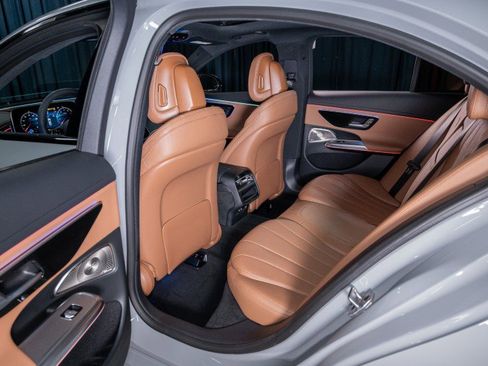 New 2026 Mercedes-Benz E 450 4MATIC Sedan image 27