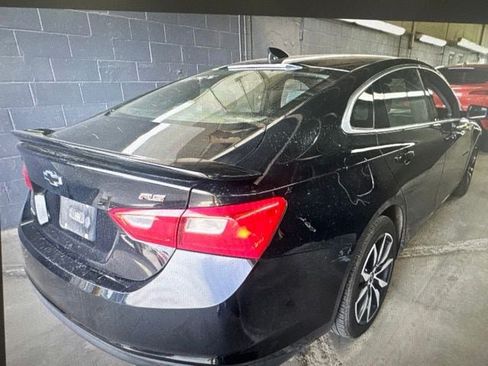 Used 2023 Chevrolet Malibu RS FWD image 2