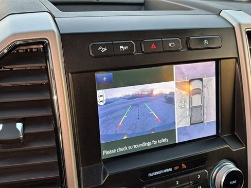 Used 2020 Ford F150 Lariat w/ Equipment Group 502A Luxury image 18