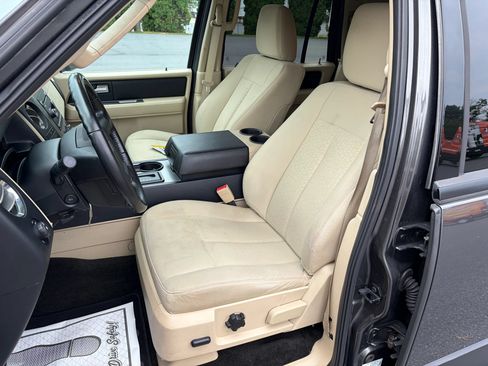 Used 2016 Ford Expedition XL AWD/4WD image 11