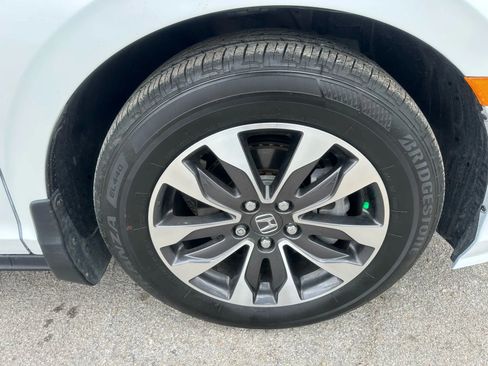 Used 2023 Honda Odyssey EX-L image 28