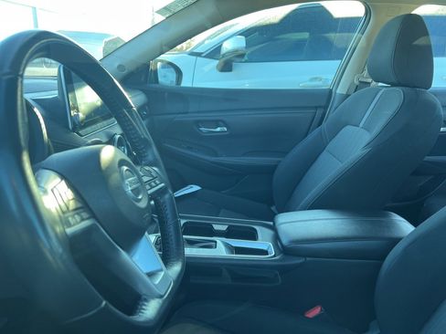 Used 2022 Nissan Sentra SV image 8