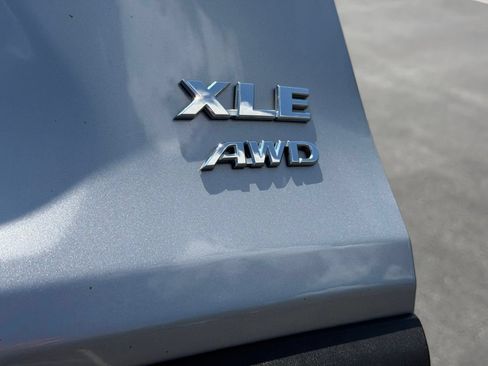 Used 2022 Toyota RAV4 XLE Premium AWD/4WD image 34