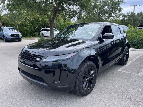 Used 2024 Land Rover Range Rover Evoque S AWD/4WD image 3