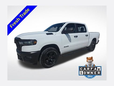 Used 2025 RAM 1500 Warlock AWD/4WD image 1