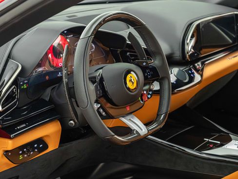 Certified 2025 Ferrari Purosangue image 4