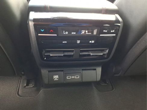 Used 2023 Acura MDX Type S AWD/4WD image 17