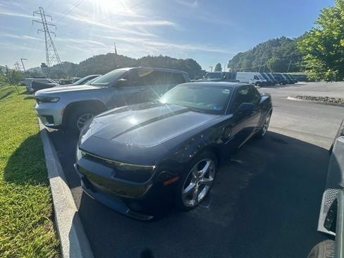Used 2015 Chevrolet Camaro LT w/ RS Package RWD image 11