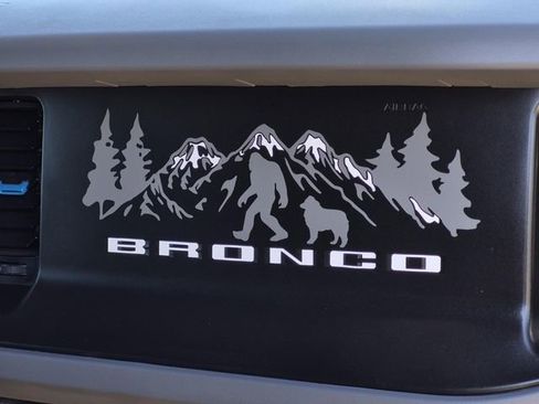 Used 2023 Ford Bronco Black Diamond w/ Sasquatch Package image 34