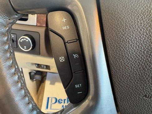 Used 2011 Chevrolet Suburban LTZ image 13