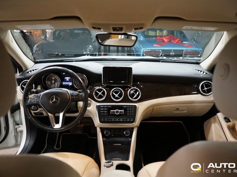 Used 2015 Mercedes-Benz GLA 250 4MATIC image 19