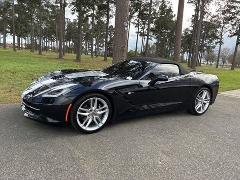 Used 2019 Chevrolet Corvette Stingray Convertible w/ 1LT image 40