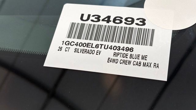 Used 2026 Chevrolet Silverado EV LT AWD/4WD image 49