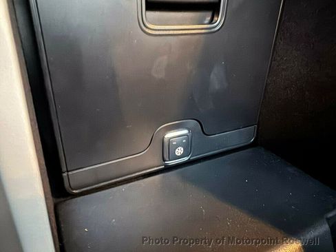 Used 2024 Mercedes-Benz Maybach GLS 600 Maybach GLS 600 4MATIC SUV image 27