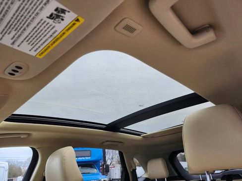 Certified 2022 Ford Edge SEL w/ Convenience Package image 20