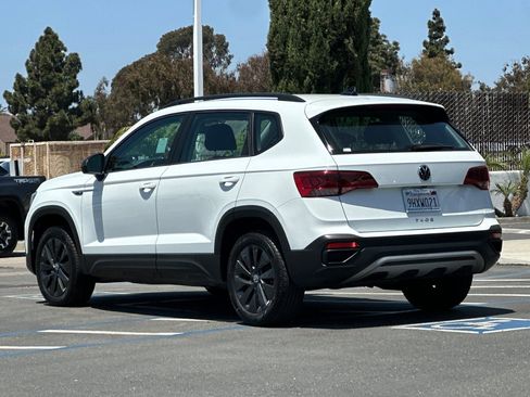 Used 2023 Volkswagen Taos S FWD image 6