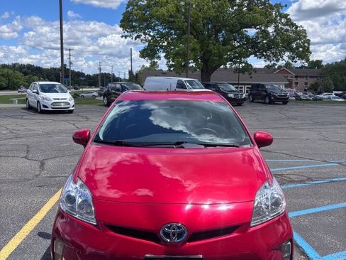Used 2015 Toyota Prius Two FWD image 3