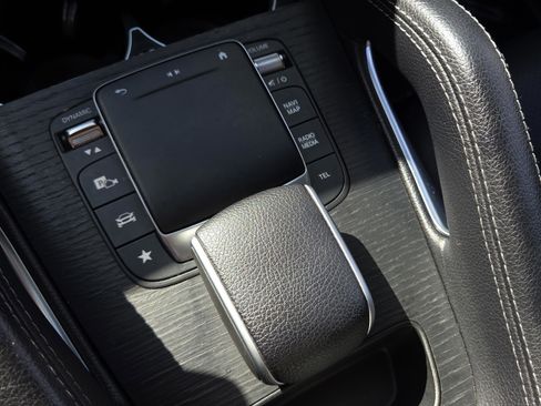 Used 2022 Mercedes-Benz GLE 350 4MATIC image 38