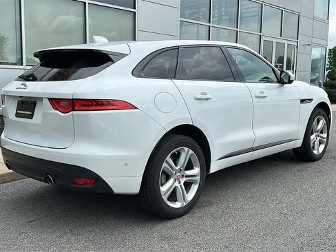 Used 2017 Jaguar F-PACE R-Sport AWD/4WD image 7