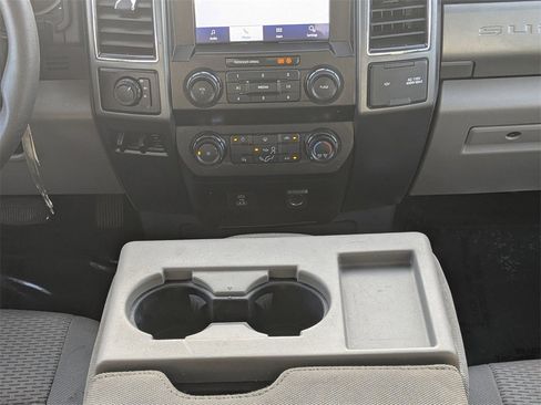 Used 2022 Ford F250 XLT image 19