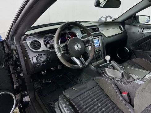 Used 2013 Ford Mustang Shelby GT500 image 10
