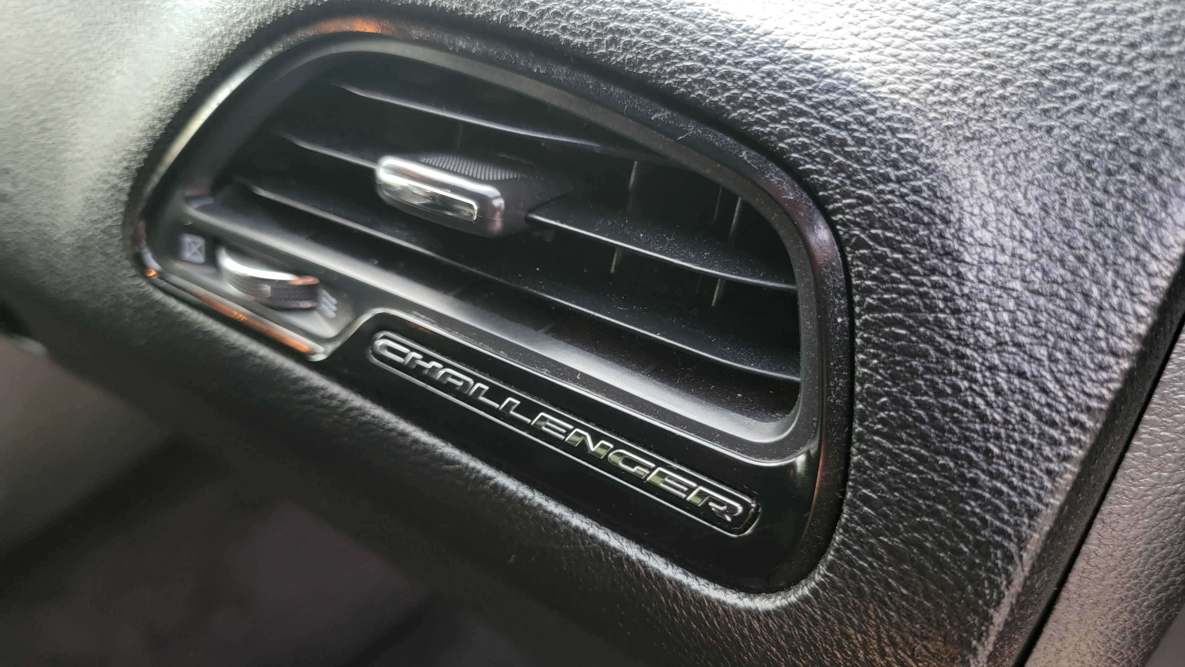 Used 2019 Dodge Challenger R/T w/ Plus Package RWD image 39