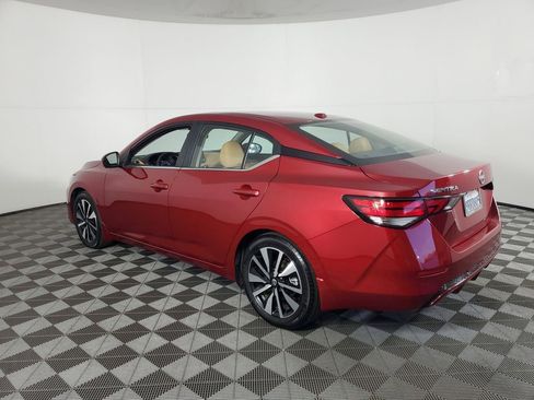 Used 2024 Nissan Sentra SV w/ SV Premium Package image 6