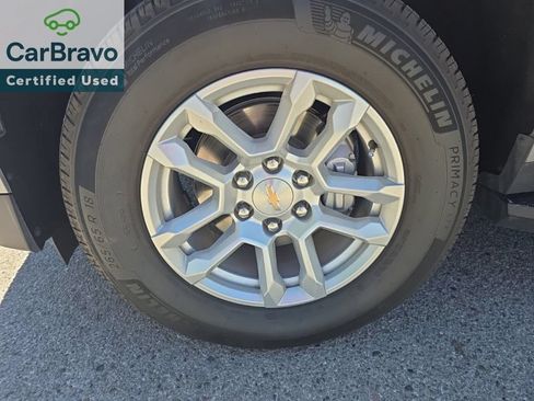 Used 2025 Chevrolet Tahoe LT w/ Sun And Tow Package AWD/4WD image 2