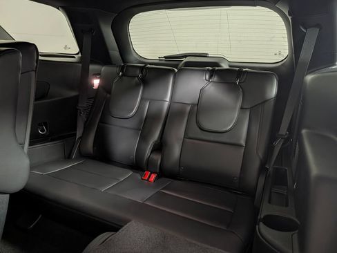 Certified 2025 Ford Explorer ST AWD/4WD image 13