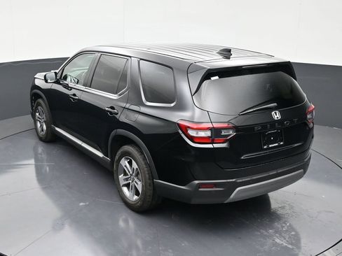 Used 2025 Honda Pilot EX-L image 14