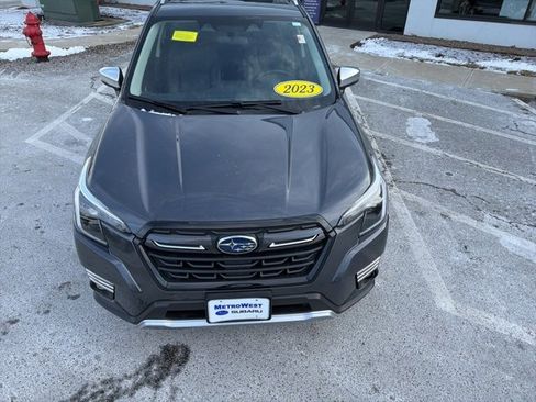 Used 2023 Subaru Forester Touring image 17