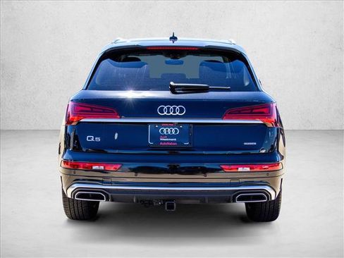 Used 2023 Audi Q5 2.0T Premium Plus w/ Premium Plus Package AWD/4WD image 6