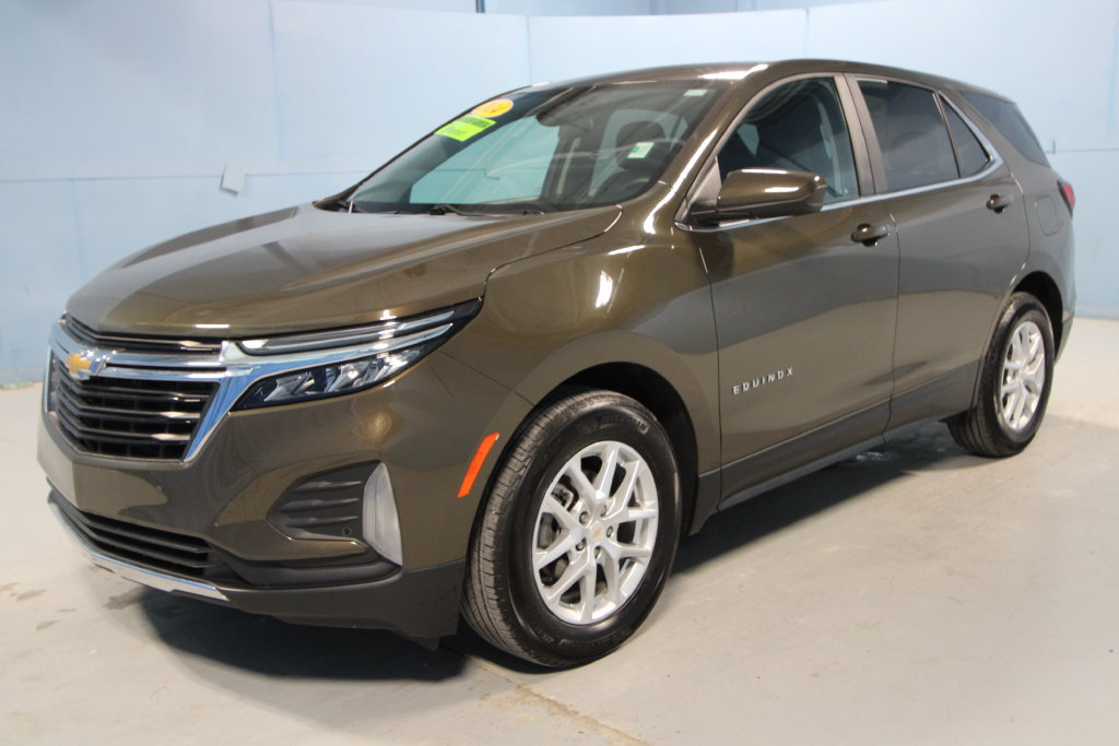 Used 2024 Chevrolet Equinox LT w/ LPO, Floor Liner Package FWD image 25