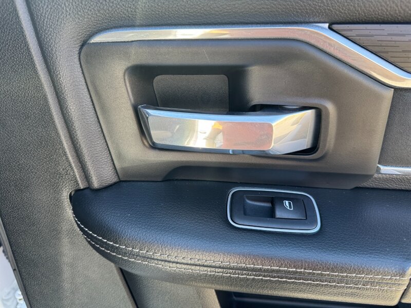 Used 2023 RAM 3500 Laramie AWD/4WD image 36