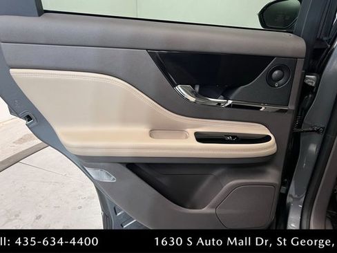 Used 2021 Lincoln Corsair Reserve w/ Equipment Group 201A image 18