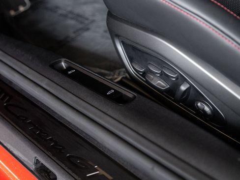 Certified 2025 Porsche 911 Carrera GTS image 22