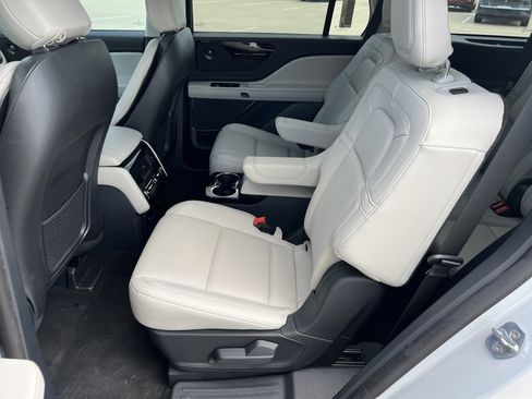 New 2025 Lincoln Aviator Reserve image 26