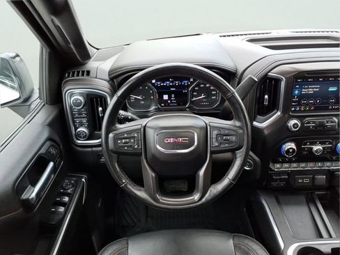 Used 2020 GMC Sierra 1500 AT4 w/ Off-Road Performance Package image 14
