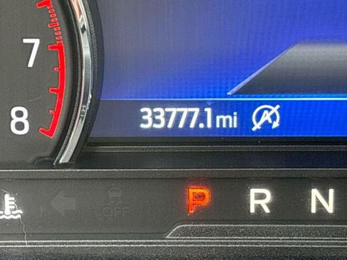 Used 2022 Ford Explorer Limited w/ Equipment Group 301A image 22