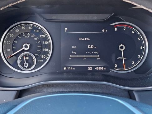 Used 2022 Genesis G70 2.0T w/ Prestige Package image 10