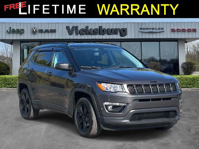 Used 2021 Jeep Compass Latitude AWD/4WD image 1