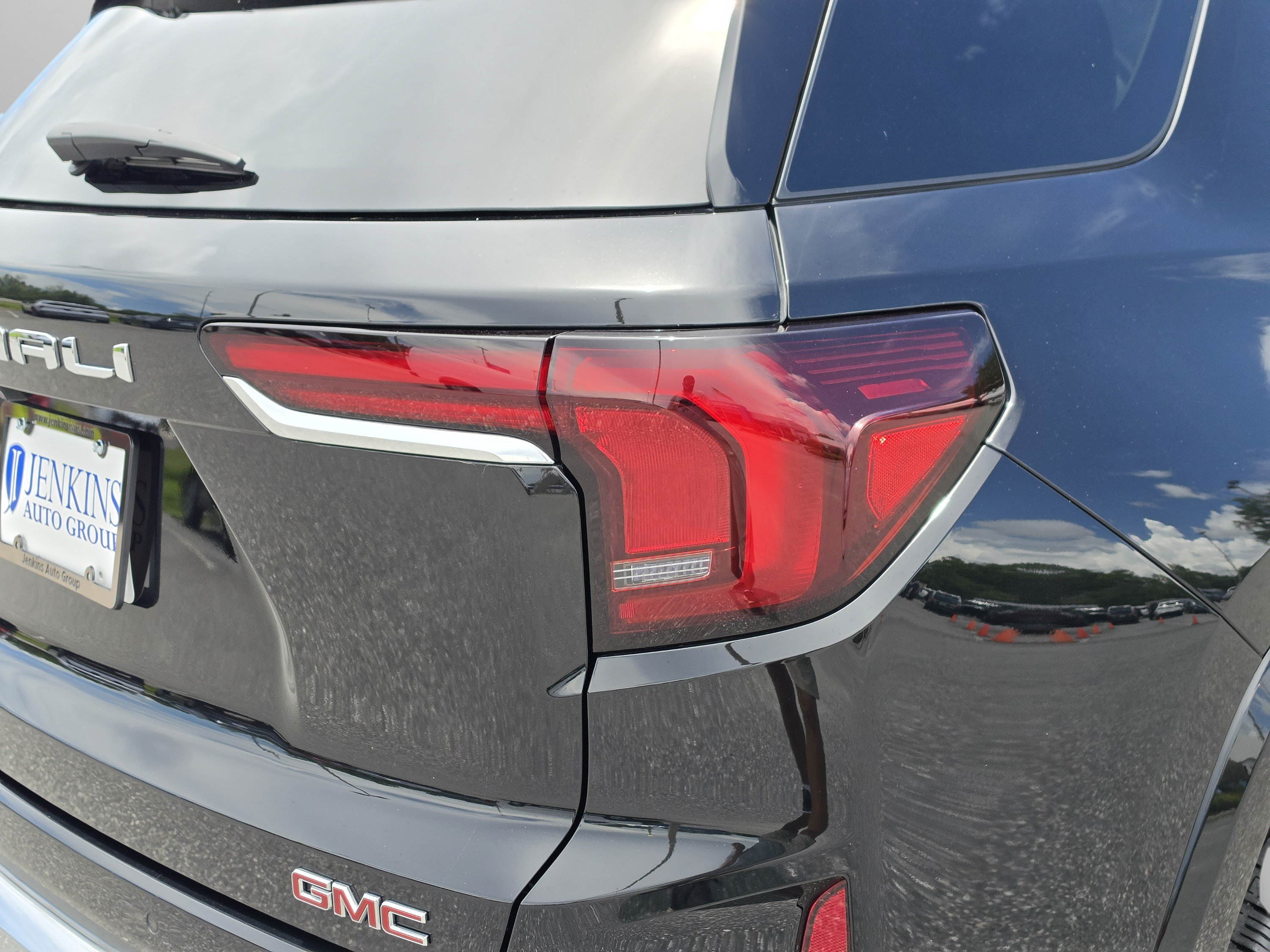 Used 2026 GMC Terrain Denali AWD/4WD image 14