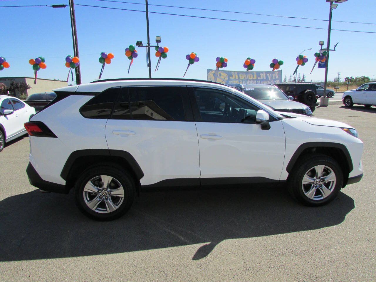 Used 2023 Toyota RAV4 XLE w/ Convenience Package AWD/4WD image 5