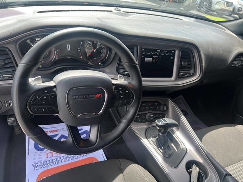 Used 2023 Dodge Challenger R/T image 10