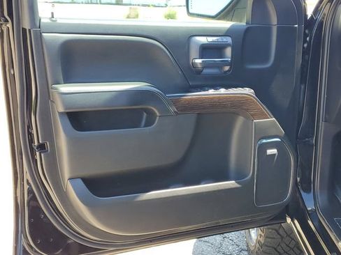 Used 2018 GMC Sierra 1500 Denali AWD/4WD image 25