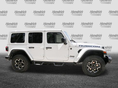 Used 2022 Jeep Wrangler Unlimited Rubicon 4xe w/ Cold Weather Group AWD/4WD image 11