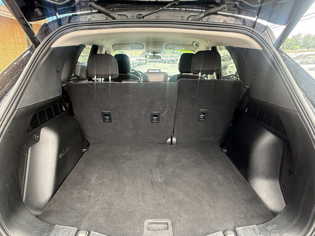 Used 2021 Ford Escape SE w/ Convenience Package FWD image 12