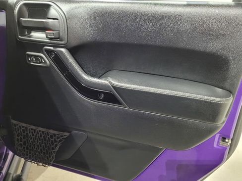 Used 2017 Jeep Wrangler Sahara image 47